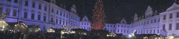 Weihnachtsmarkt auf Schloss Thurn und Taxis